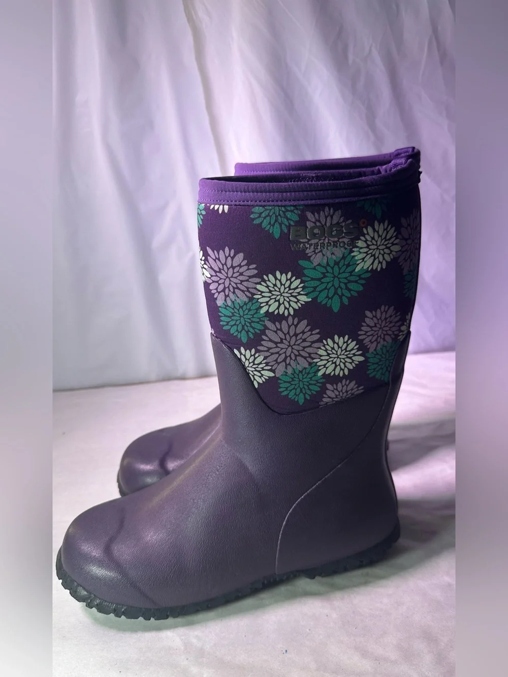 Bogs Purple Floral Waterproof Rain Boots with Teal Accents